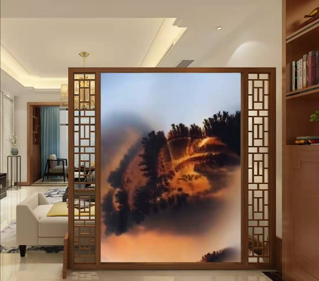 層巒聳翠